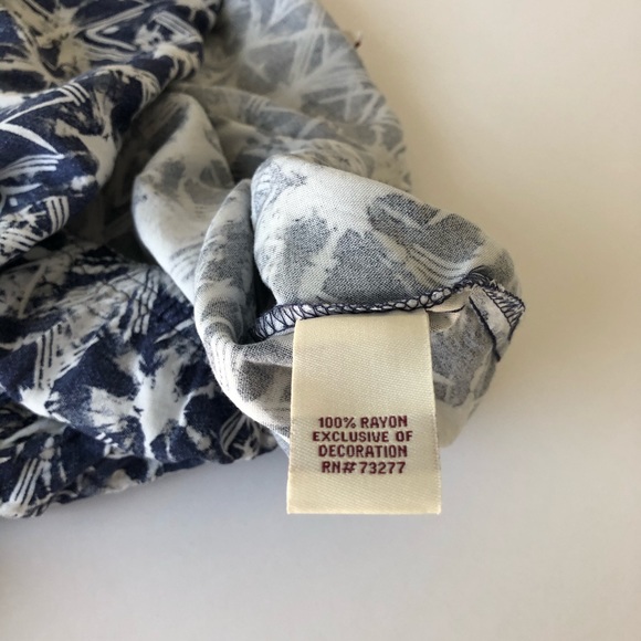 Mudd strapless printed blue and white casual jumpsuit small - Picture 9 of 13